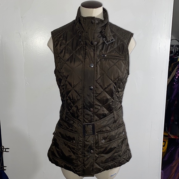 Banana Republic Jackets & Blazers - Banana republic size small quilted belted vest jacket